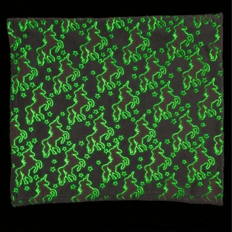 Svítící deka a polštář Jednorožec